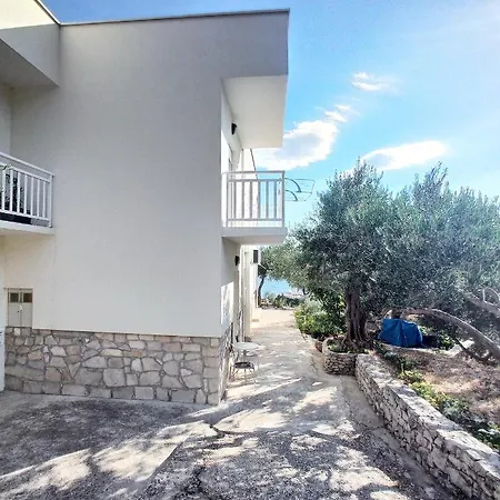 Casa Del Olivo Apartment Tucepi Exterior photo